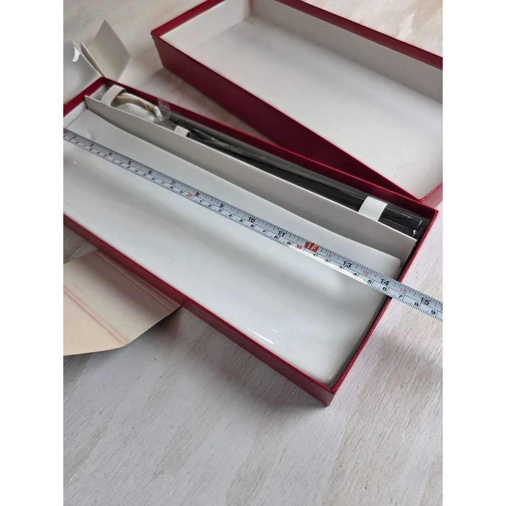 Crate & Barrel Sushi for Two 8 Piece Set White Ceramic Fish Plates Chopstick NEW
